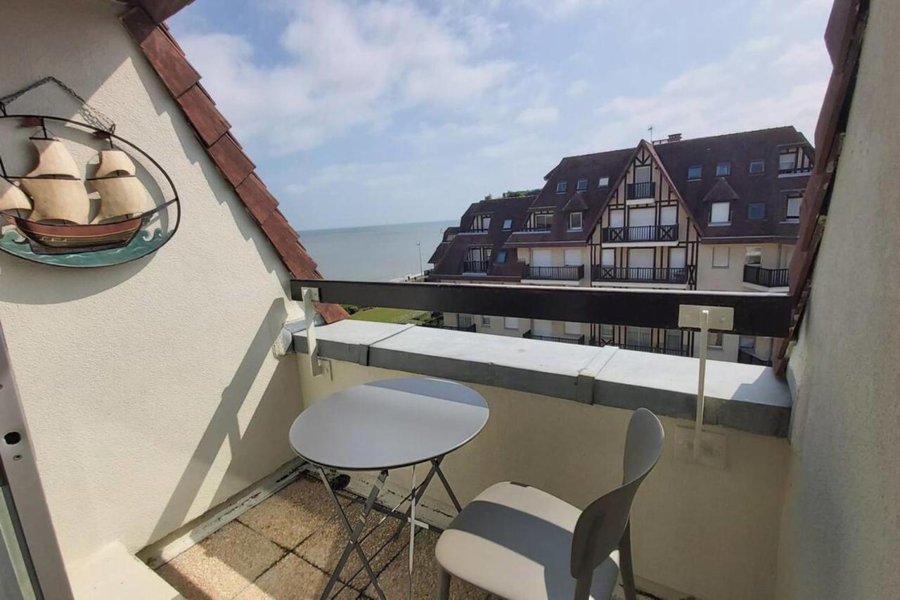 Apt With Balcony And Sea View Near Cabourg Beach Eksteriør bilde